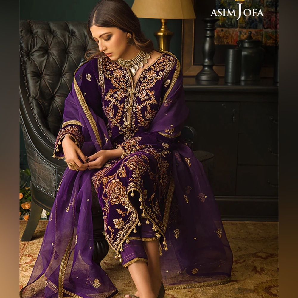 Asim jofa velvet party wear
